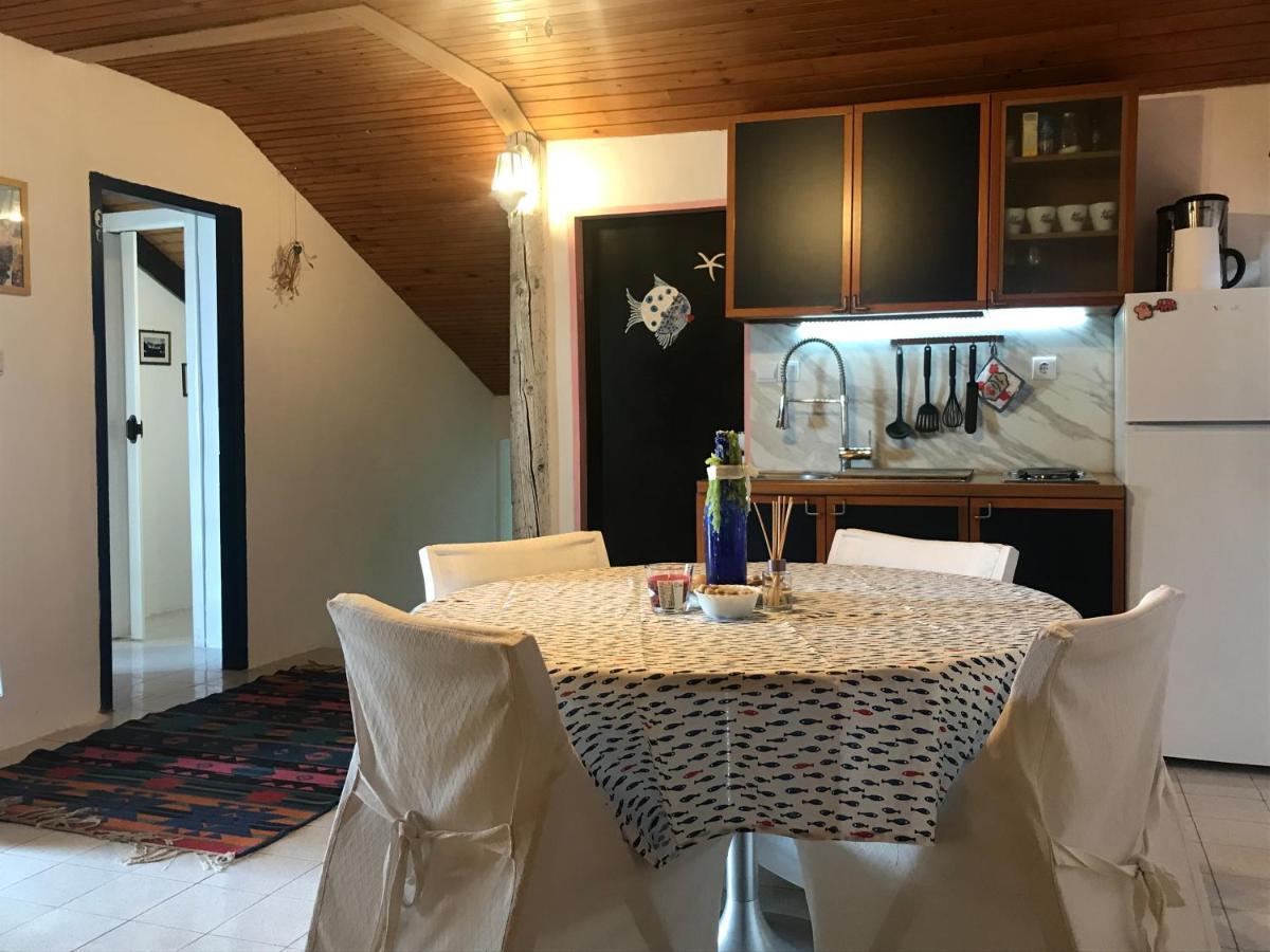 Apartment Love Cvita,Amazing Sea View Apartment Lukovo